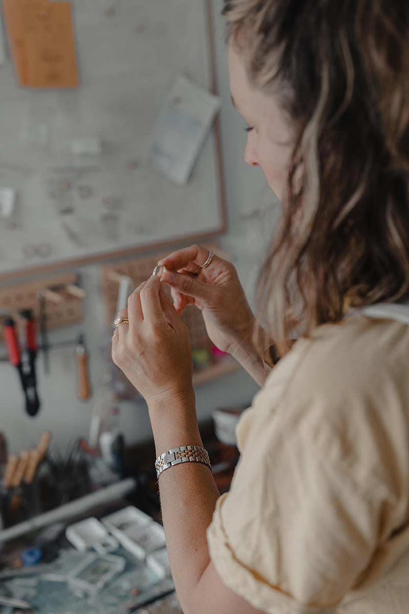 sandcast rings by zoe alexandria jewellery