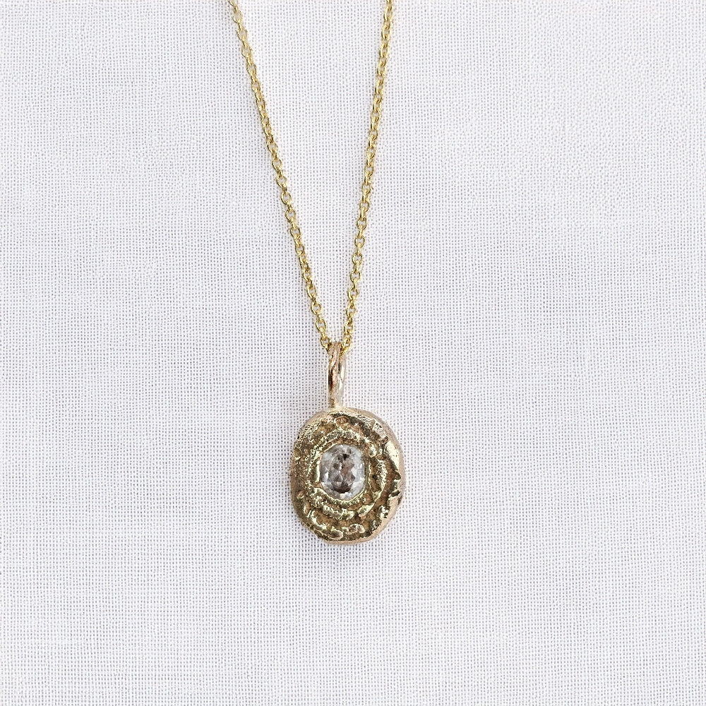 cast in place yellow gold blue sapphire necklace zoe alexandria jewellery