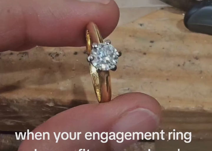 Transformation of an old engagement ring into a new design