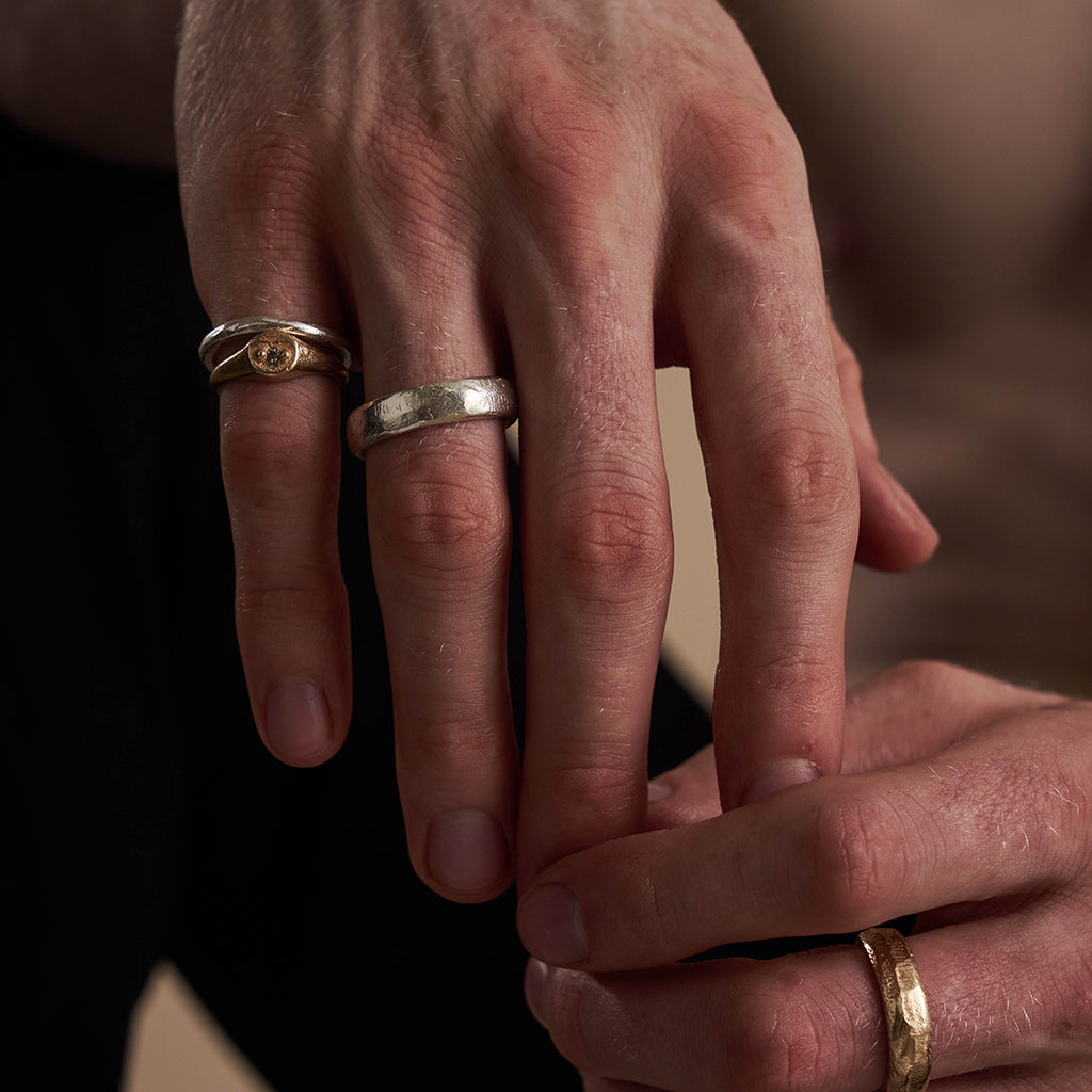 gender neutral ring alternative wedding band by zoe alexandria jewellery